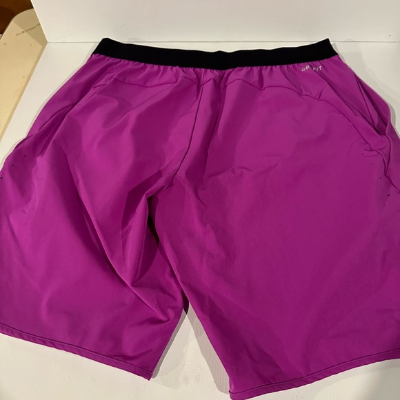 Nike dri fit shorts Medium - Picture 3 of 4
